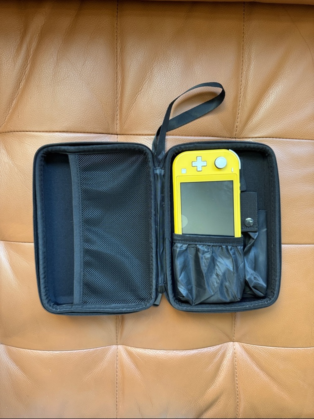 Hard shell zippered black carrying case travel and packing solutions